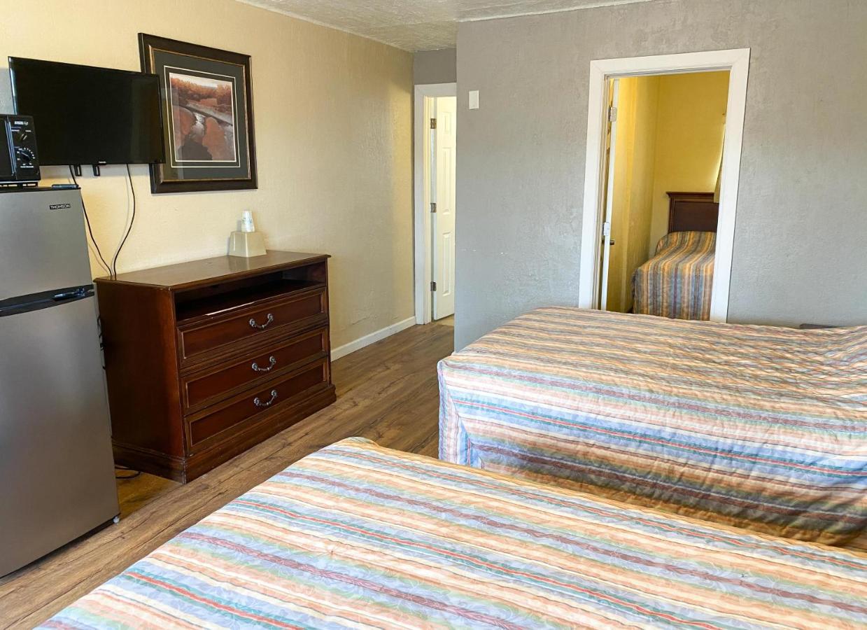 Guest Ranch Motel 夏延 外观 照片